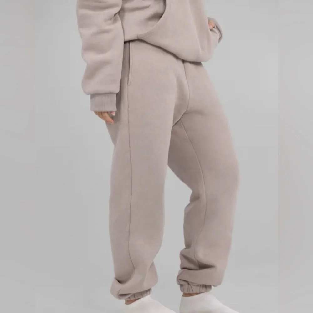 Comfrt Women's L Oversized Fleece Sweatpants Taupe High Rise Joggers Loungewear